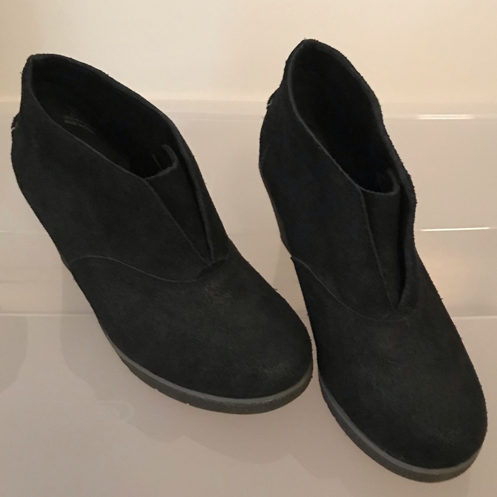 Sperry Top Sider Black Leather Suede Wedges size 9